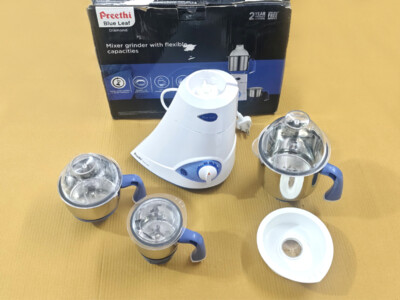 Preethi Blue Leaf Diamond MG-214 mixer grinder 750 watt Blue