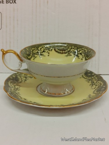 ROYAL BAYREUTH Footed Teacup & Saucer Set - Yellow With Design & 24K Gold Trims - Picture 3 of 8