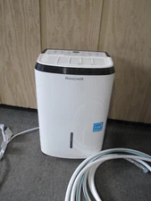 HONEYWELL 30 Pint Pt  Small Room Energy Star Dehumidifier Model TP30WKN