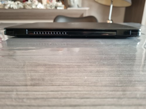 Ordinateur Portable DELL Latitude 3400 I7 8565U 16 GO 256GO Tactile Geforce (1) - Afbeelding 7 van 11