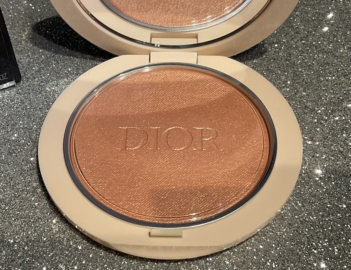 Dior Forever Couture Luminizer Highlighting Powder~04 GOLDEN GLOW