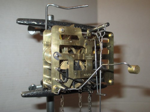 REFURBISHED VINTAGE 30 HR. GERMAN CUCKOO MOVEMENT