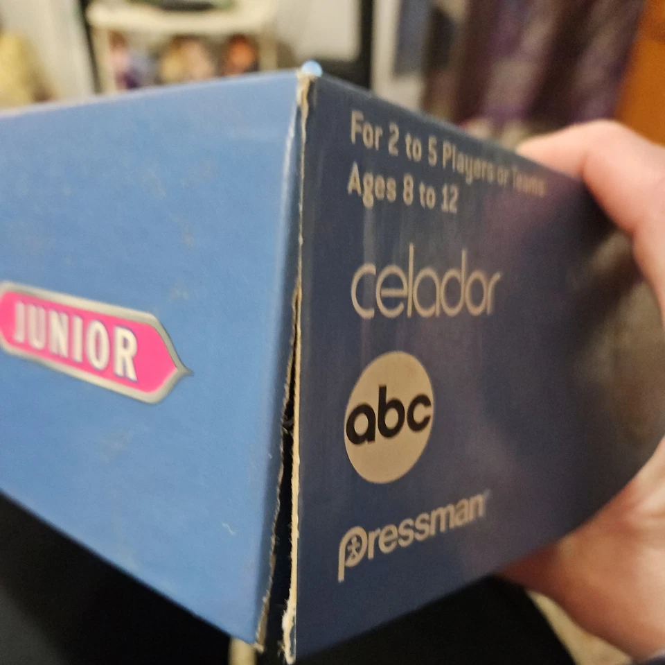 Who Wants To Be A Millionaire Board Game Junior Edition Pressman  - Image 2 of 4