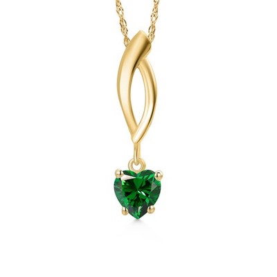 0.44 Ct Heart Shape Green Zirconia 10K Yellow Gold Pendant with Chain