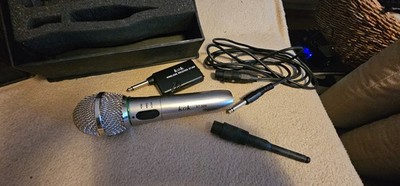 Gebraucht, wie Neu - K&K AT-309 Wired & Wireless Microphone Mikrofon