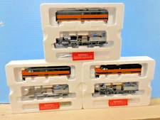 PROTO 2000 HO GREAT NORTHERN DIESELS: SET OF 3 - 2 FA-1 ENGINES, 1  FB-1 - USED