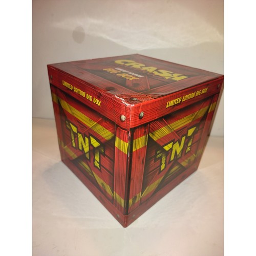 NEW Crash Bandicoot Big Box Gaming Collectible Travel Mug Stickers Nostalgic NIB - Picture 4 of 7