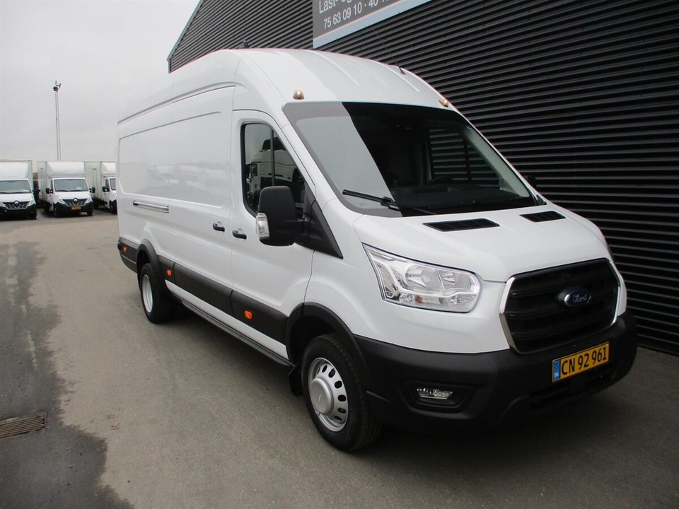 Ford transit 470