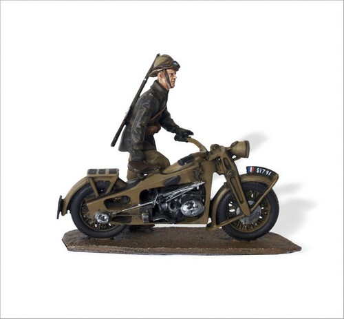 Triciclo Editores 1:32 WWII motorcycle Gnome & Rhone AX2 French Mech Inf SMI0034