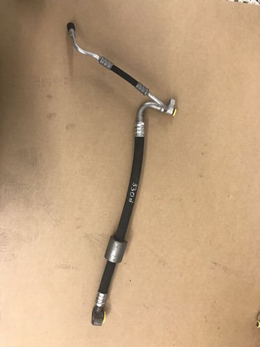 BMW 3er E90 E91 325d 330d Saugleitung Klimaleitung Verdampfer-Kompressor 9177035