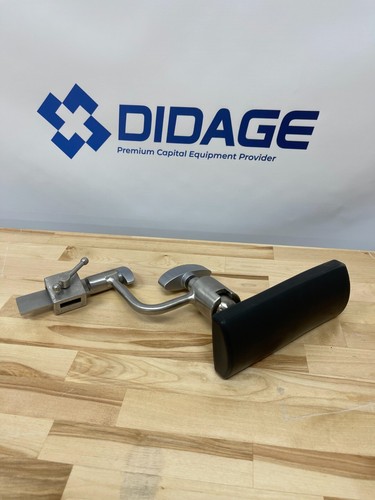 Lateral Positioner Post for Surgical Table w/ clamp - 第 1/2 張圖片