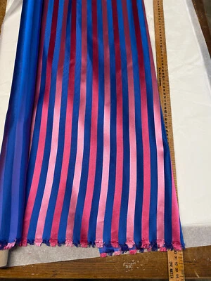 Tissu soie cravate gris bordeaux - Photo 1/3