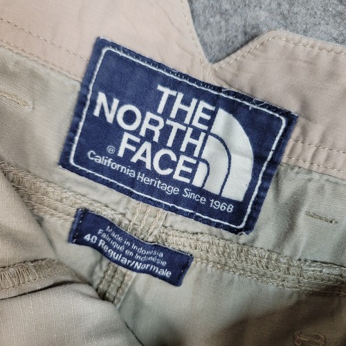 The North Face Shorts Mens 40 Beige Regular Cargo Pockets - Picture 4 of 11