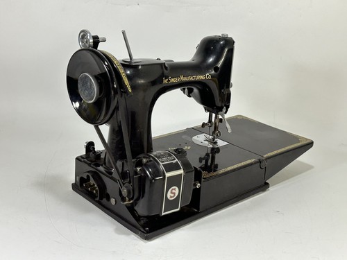 Vintage 1950 Singer 221 federleichte tragbare elektrische Nähmaschine ~ wie abgebildet - Bild 8 von 22