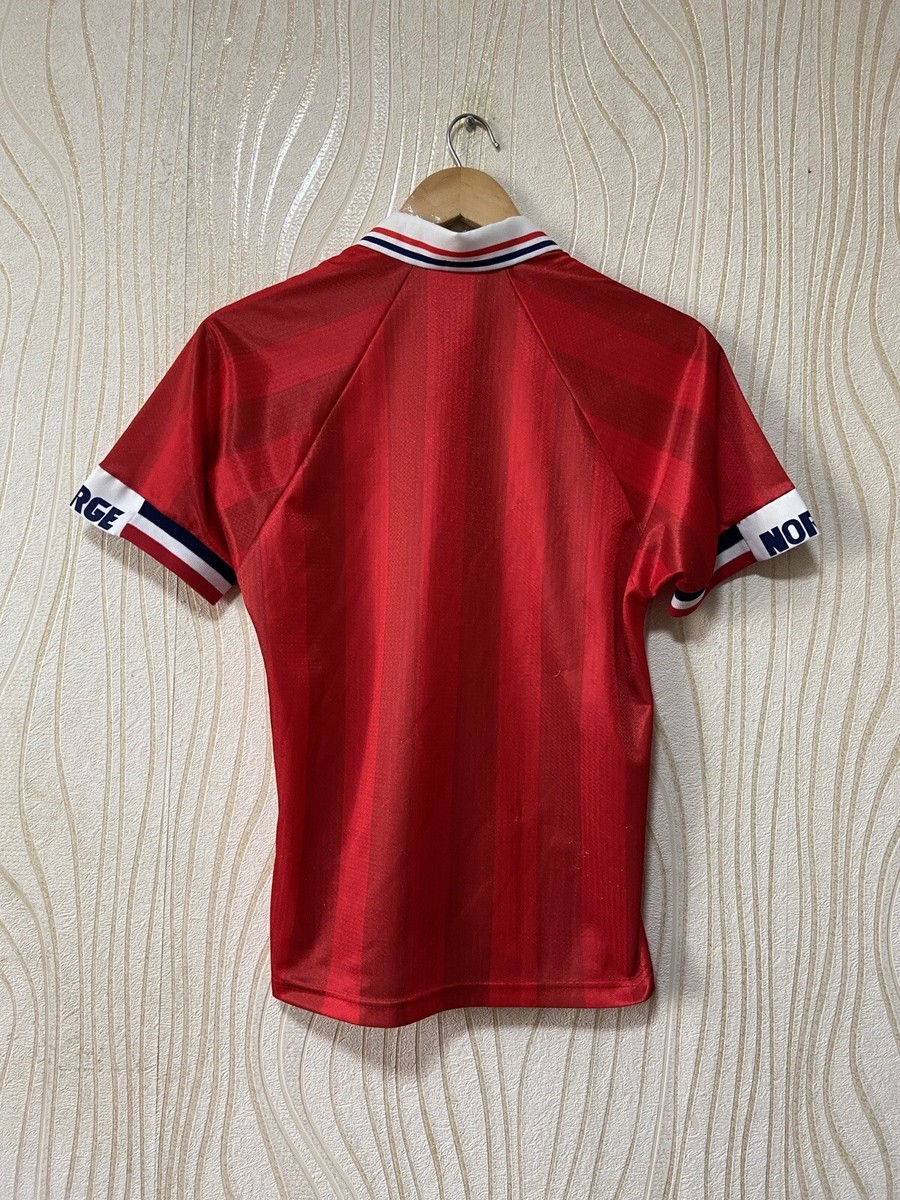 ウェア 98 Norge HOME uniform M NORWAY 1998 2000 HOME FOOTBALL SHIRT SOCCER JERSEY UMBRO sz