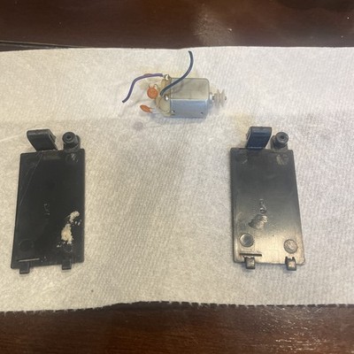 Gemmy Valentine Animated Grrrr Battery Covers And Upper Electric Motor In, Works