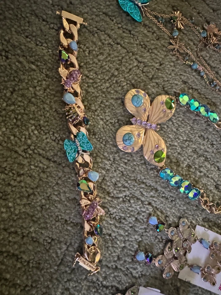 Betsey Johnson Buggin Out Gold Turquoise Butterfly Necklaces/Earrings/Bracelet - Image 4 of 4