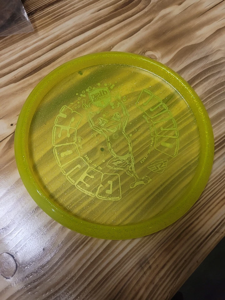 Discmania Mind Bender Simon Lizotte MD1 Metal Flake 175g Yellow/ Gray OOP - Image 3 of 4