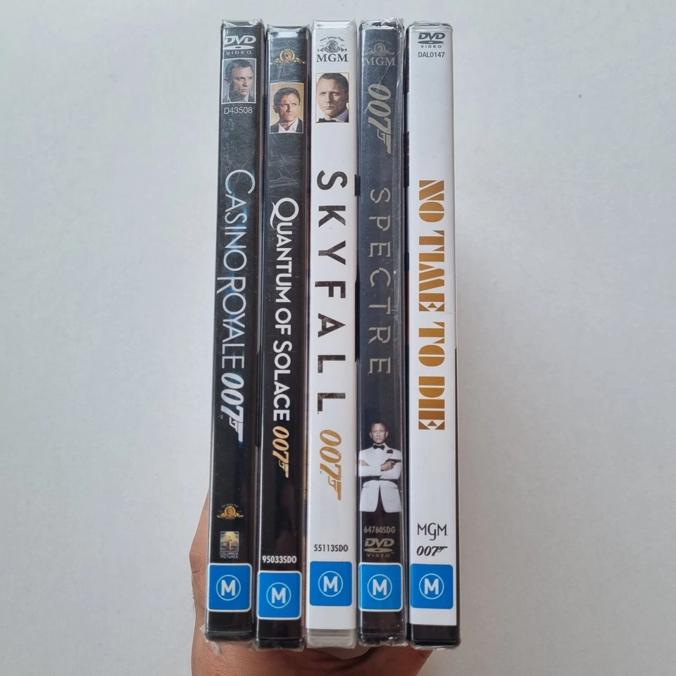 Daniel Craig 007 Movie Collection (DVD, 7-Disc) PAL Region 4 (James Bond) SEALED - Image 4 of 4