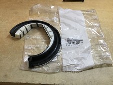 Peugeot 2008 Front Lower Suspension Coil Spring Plate 9824468580 Genuine NEW