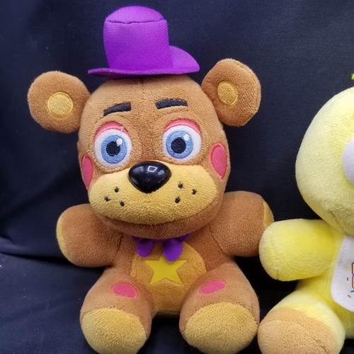 Five Nights at Freddy’s Plush Lot of 3 Funko 2016 Foxy Fazbear Chika - Picture 2 of 7