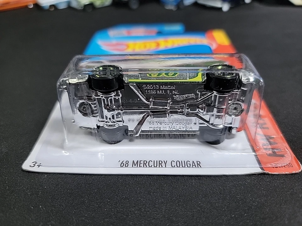 Mercury Cougar 68 exclusivo de Walmart Zamac de Hot Wheels Foto 3 de 4
