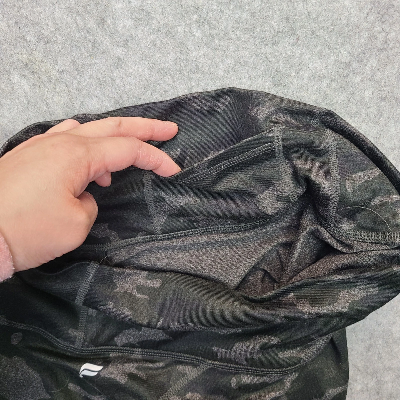 fabletics powerhold camo gym running hiking leggings