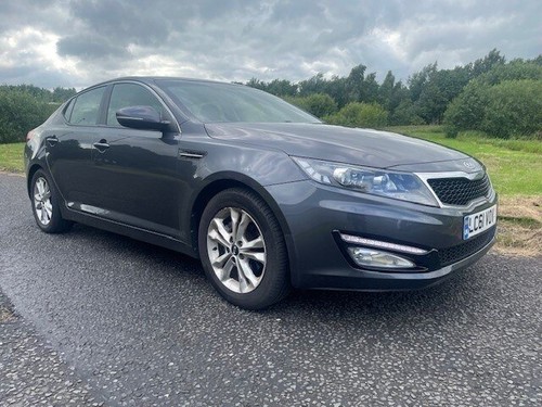 KIA OPTIMA 1.7 CRDi ONLY 82k MILES FSH MOT JUNE 2026 3 MONTHS WARRANTY INCLUDED - Picture 5 of 17