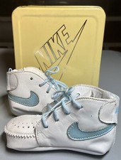 RARE 1984 Nike Michael Jordan Carolina Blue Gen 1 Sweet Dreams Baby Shoe Size 0