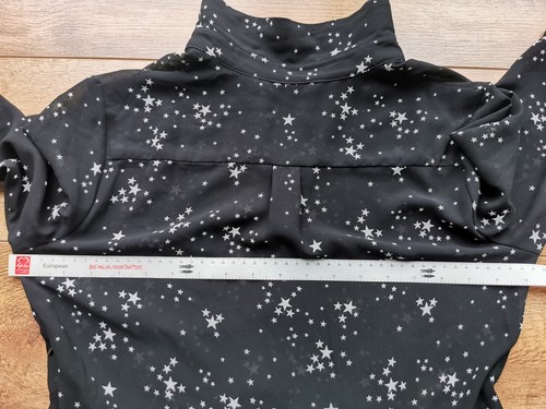 Levi's knielang geknöpftes Damenkleid Größe S sehr guter Zustand schwarzes Sternmuster seitlicher Reißverschluss - Bild 11 von 12