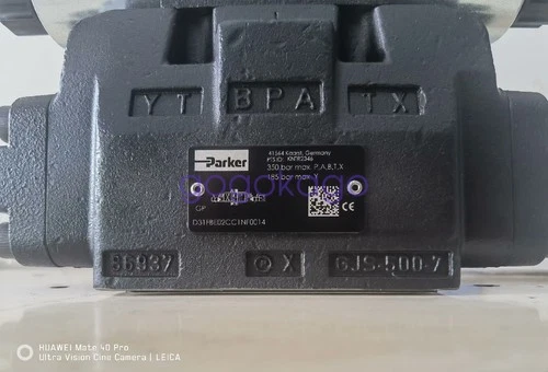 Parker Proportional Valve, Model D31FBE02CC1NF00, New
