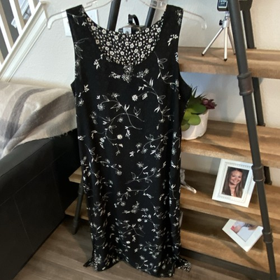 #ad #ad Croft amp; Barrow Women’s Size XL Black White Floral Scoop Neck Maxi Dress $8.28