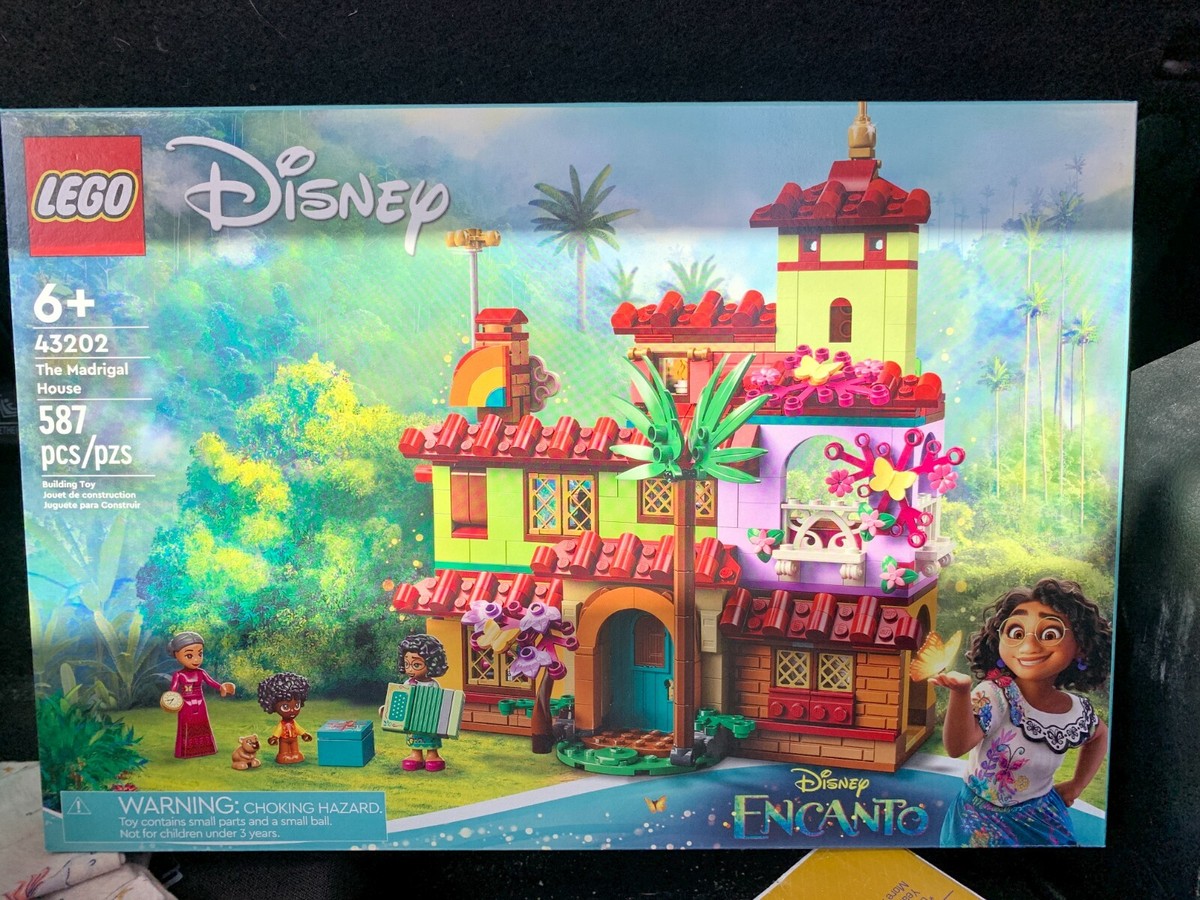 Reduced $$-LEGO 43202 Disney Encanto The Madrigal House 587 pcs
