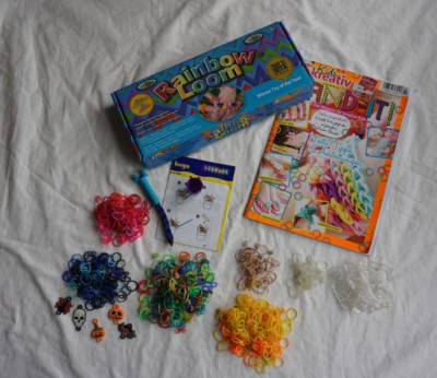 RAINBOW LOOM PAKET viele bunte Loom Bands, Rahmen, Haken, Verschlüsse OVP