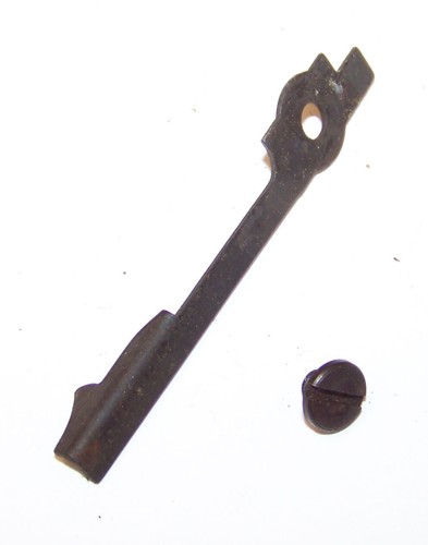 Mossberg 500 Maverick 88 Westernfield 550  20 Ga. Ejector W/ Screw #I035