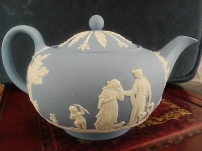 AUSGEZEICHNETE WEDGWOOD BLAU UND WEISS JASPERWARE TEEKANNE TEEKANNE LYONS TEA HOUSE COMM
