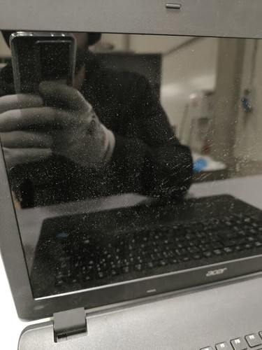 Acer Aspire ES1-711-C6K6 17.3" Laptop - For Parts, Not Working - Afbeelding 15 van 15