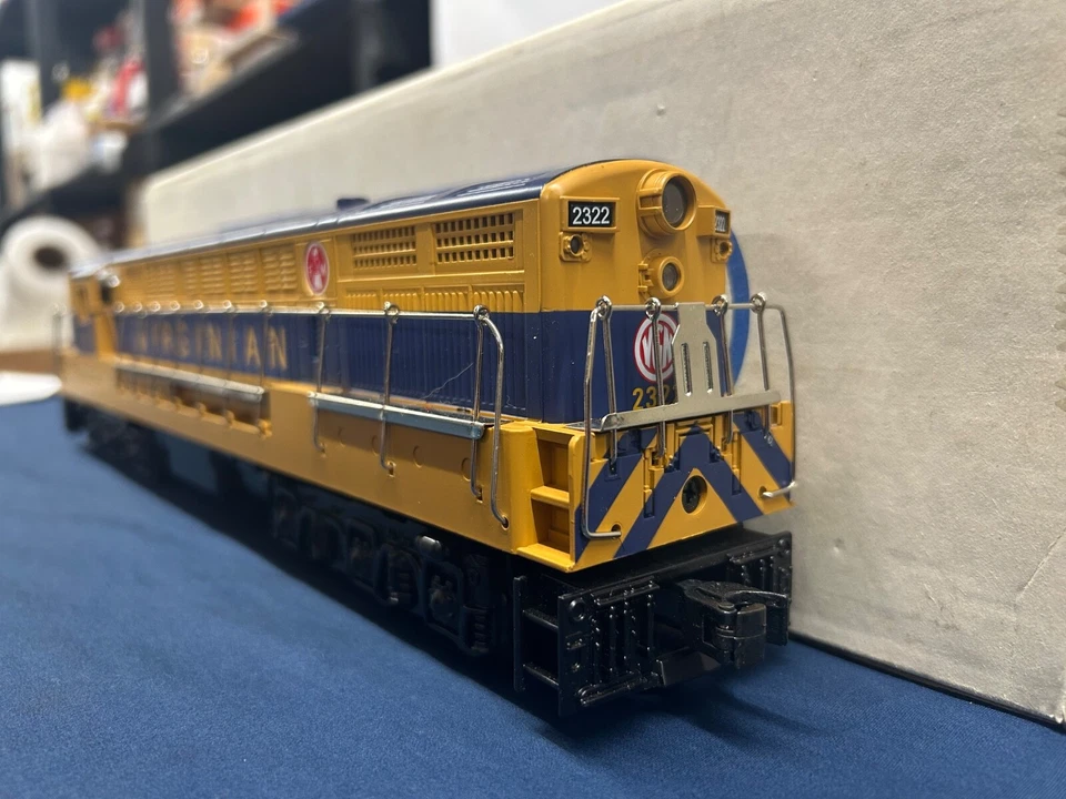 Williams Virginian #2322 FM Trainmaster Diesel Engine w/ True Blast 2 GMFRT-3 - Image 3 of 4