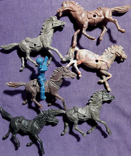 Lot of Vintage Toy Western Horses 6 Marbled
