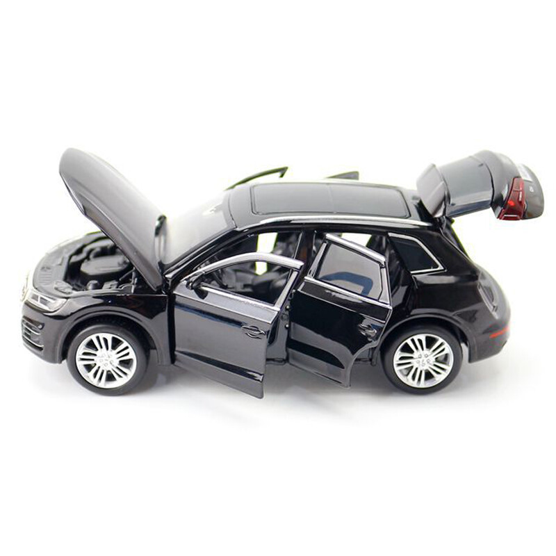 1/32 Audi Q5 SUV Model Toy Car Diecast Toy Vehicle Metal
