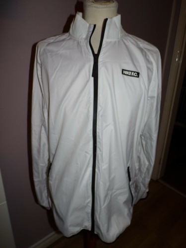 BNWT MENS DESIGNER NIKE N98 NIKE FC 