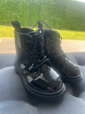 HM Stiefel Lack Größe 22 Mädchen Schwarz