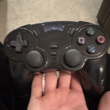 Pelican Wired Controller for Sony PlayStation 2 - Black