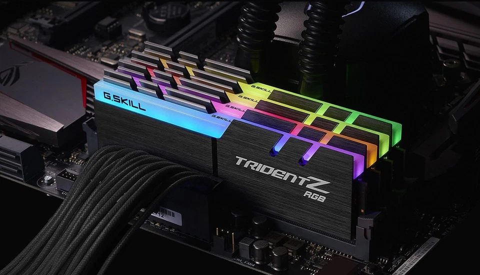 G.SKILL F4-3000C16D-16GTZR 16 GB (8 GB x 2) Trident Z R GB Series DDR4 3000 MHz  - Image 4 of 4