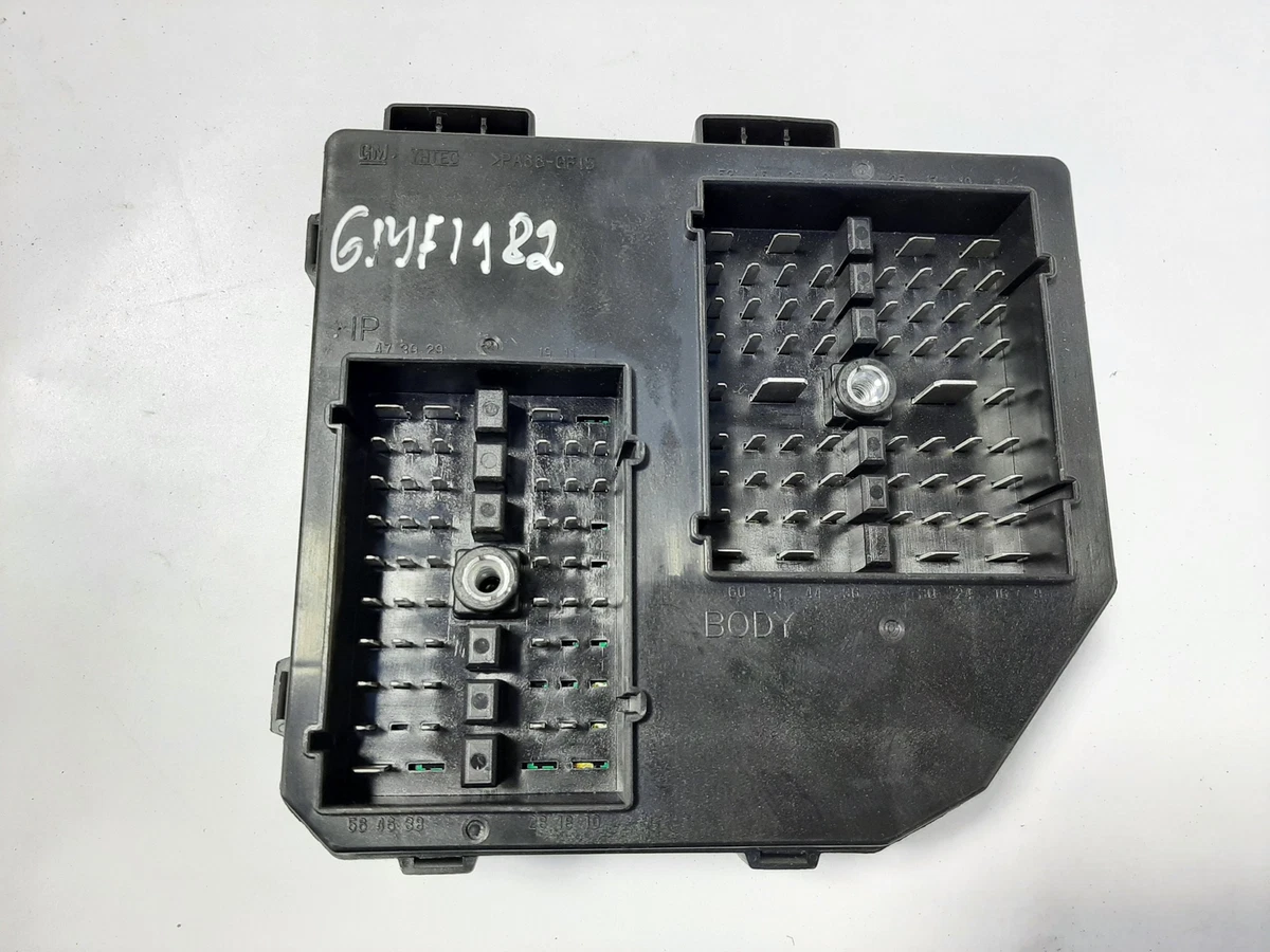 OPEL ANTARA 2.2 CDTi 4x4 Fuse box 95142064 2064U 2.20 Diesel 120kw 