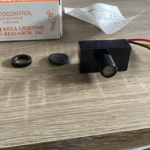 ALR LIGHTING AA-1068 Photo Control Button 208-277V - 1,200 Watt. - Picture 14 of 14