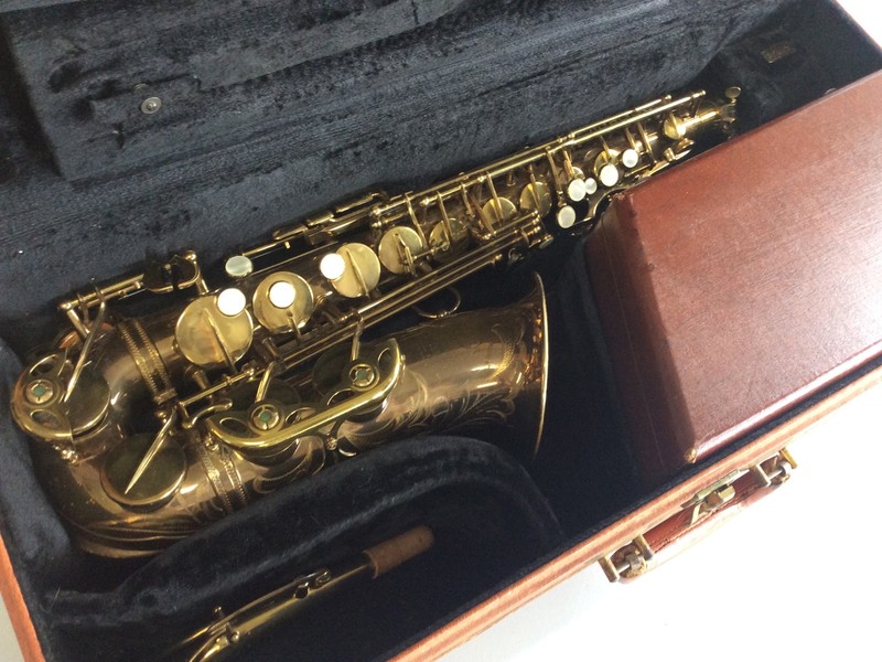 Vintage Selmer Balanced Action Alto Sax (1952 Very Nice!)