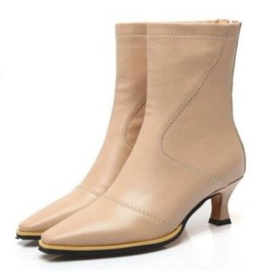 comfortable ankle boots for work
