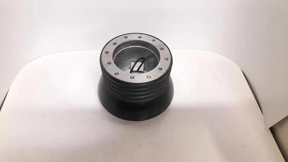 Cargador Dodge Shelby de 1967 adaptador de cubo de volante NUEVO Foto 2 de 4