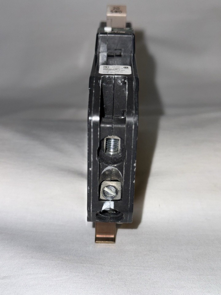 Eaton Cutler-Hammer CHFP120AF Arc-Fault Circuit Breakers 1Pole 20Amp